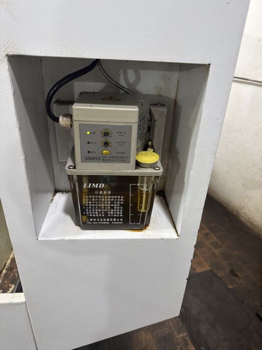 Станок токарный с ЧПУ