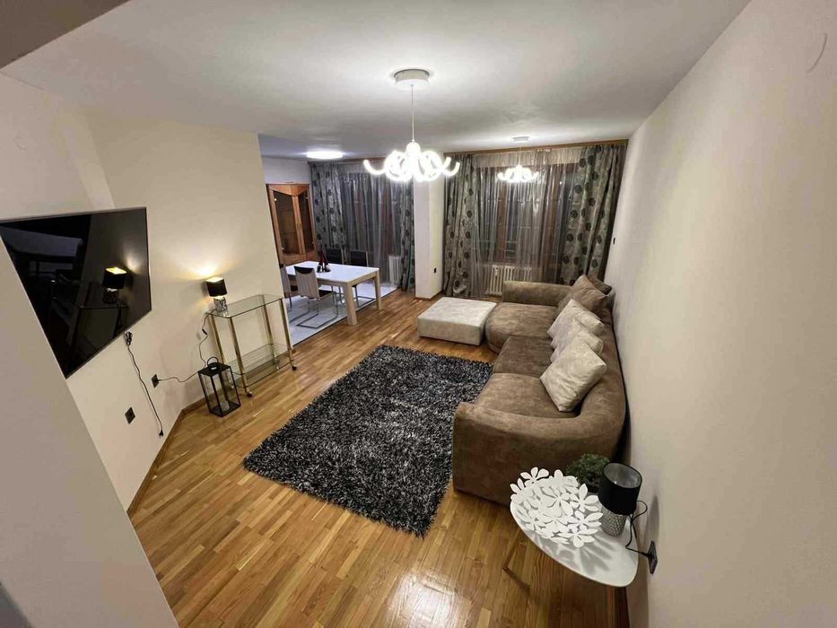 Дава се под наем Тристаен апартамент в София, Хиподрума - 125 кв.м за 1097.01 € - Снимка #12