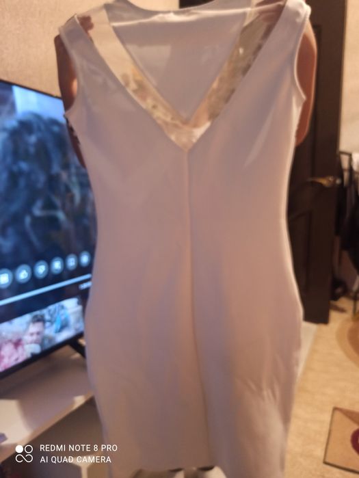 Продам платье почти новое