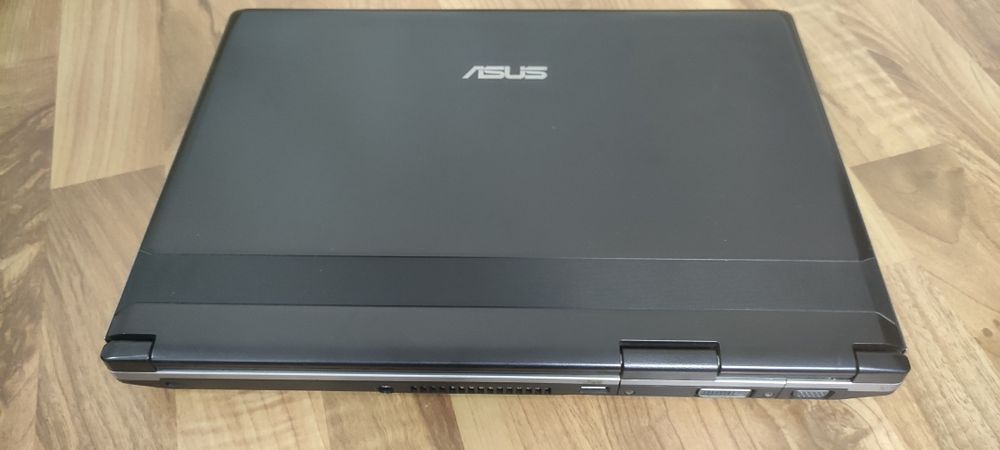 Продам ноутбук ASUS PRO50