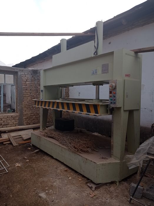 Ремонт гидравлических прессов  и  имееться запчасти в наличии