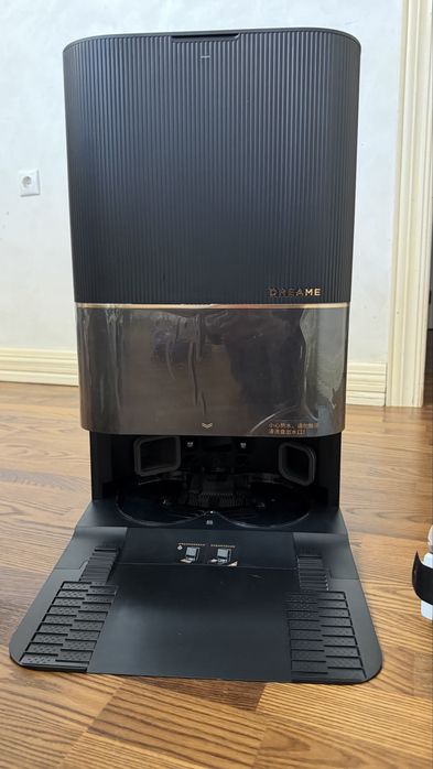 Продам робот пылесос Dreame x50 pro