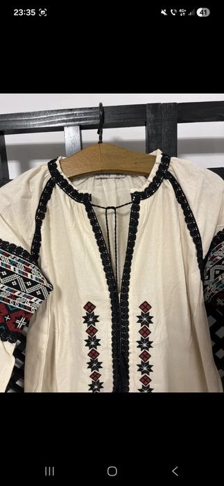 Rochie tradițională superba S-M