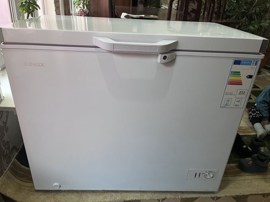 Продам морозильник Xings обьем 225 литров