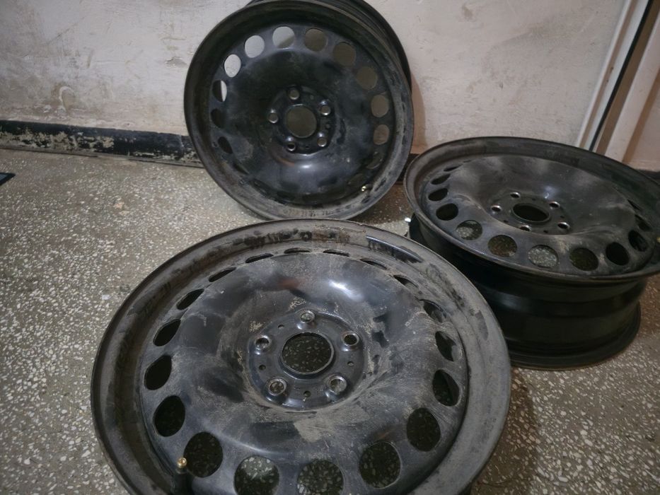 Vand 4 jante tabla passat B8