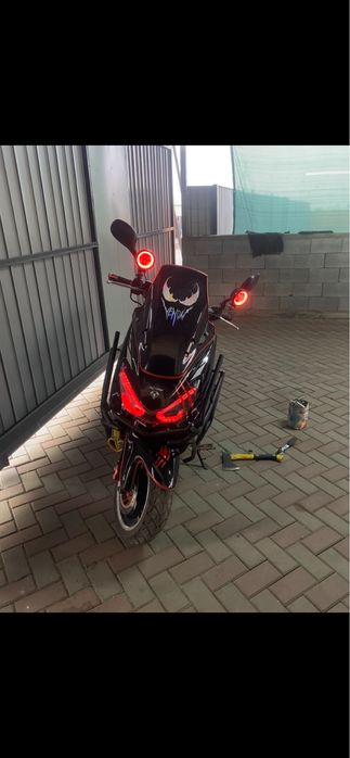 Продам макси 150сс