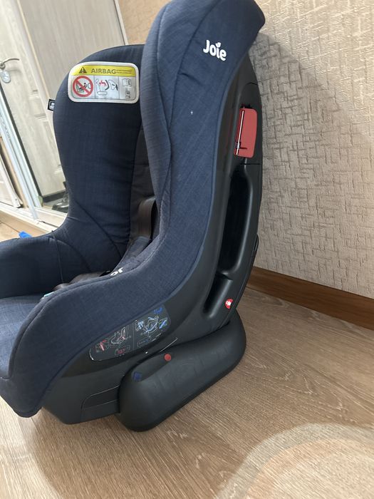 Детское автомобильное кресло