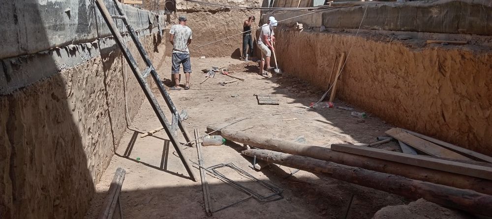 Сантихника Канализация установка Транша Ура Падивол Яма казиш ишлари