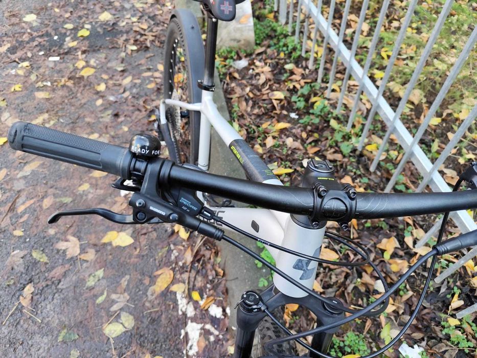 Bicicletă Cube Attention SLX, model 2023