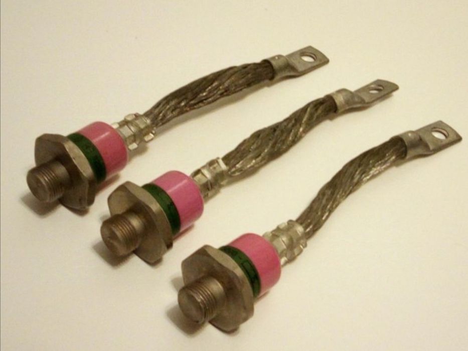 Диоды В-200 советского производства