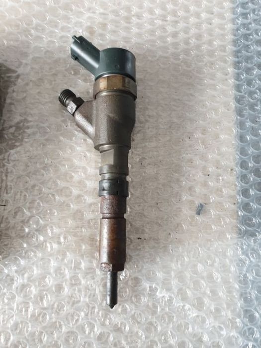 injector 2.0 hdi rhy peugeot 206 dw10td peugeot 306 307 partner citroen c5 xsara 0445110076 9641742880