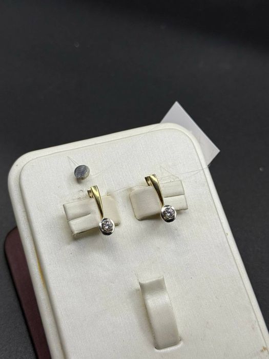 Золото 585  Серьги Масса: 1,62