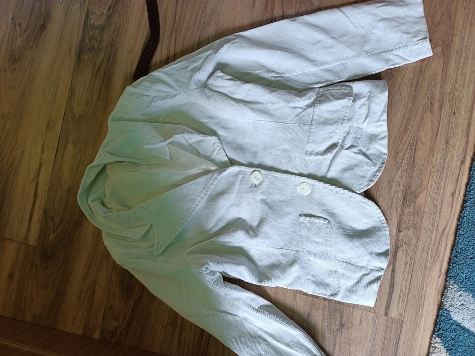 Sacou velur alb cu nasturi