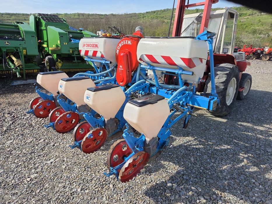 Semanatoare Porumb Monosem NC 4 sire