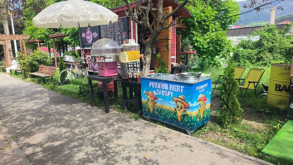 Stand/Masă/ Tonetă Porumb fiert și copt