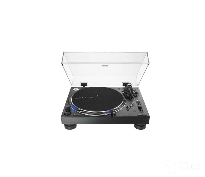 - Профессиональный виниловый проигрыватель Audio-Technica AT-LP140XPBK