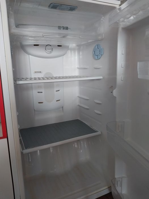 Продам холодильник Самсунг