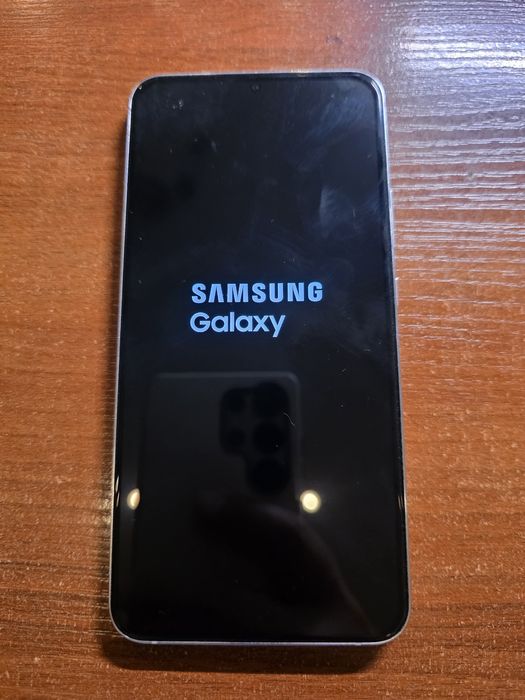 Продам samsung s22 plus
