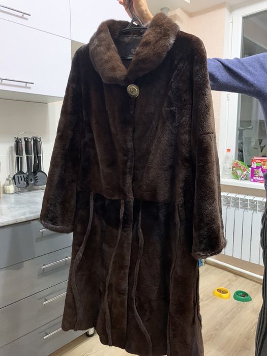 Продам Норковую шубу