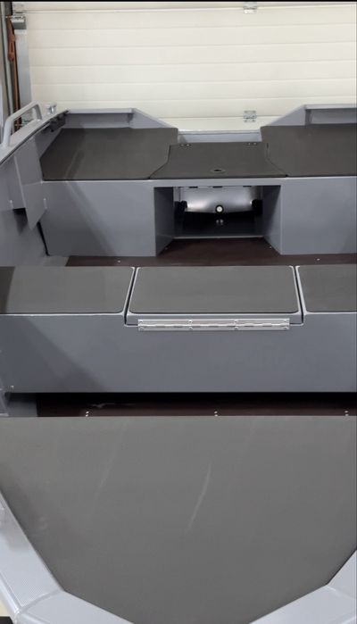 Лодка Волжанка 42 SCOUT