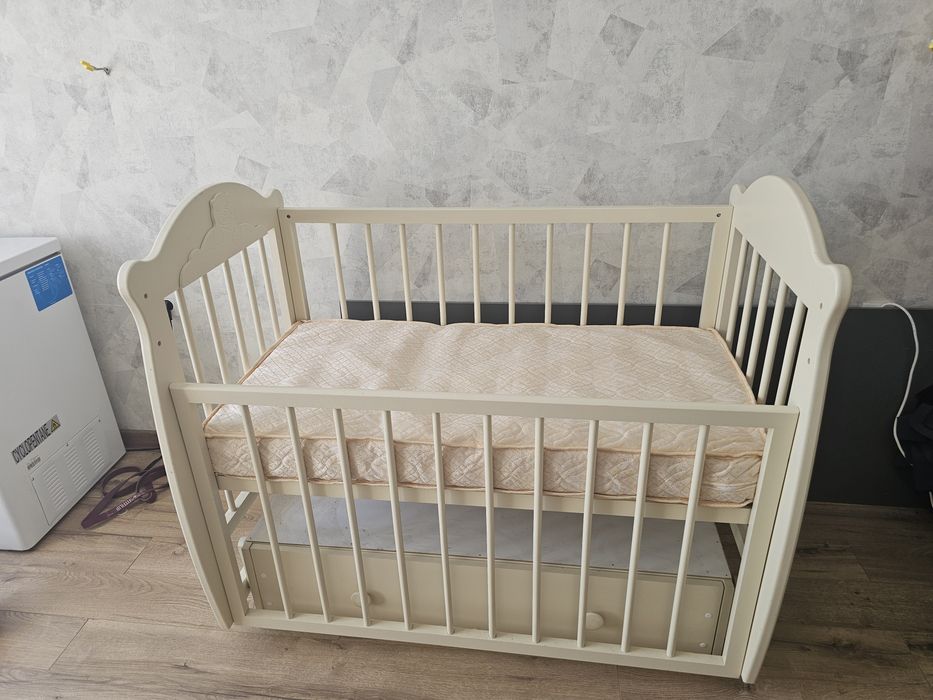 Продам манеж детский