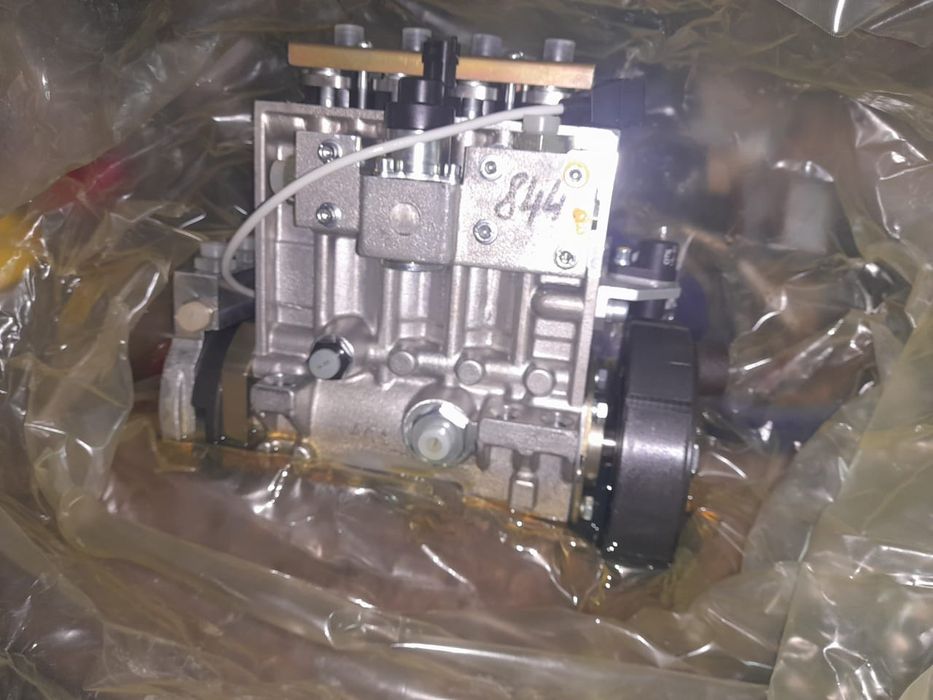 Продам топливный насос