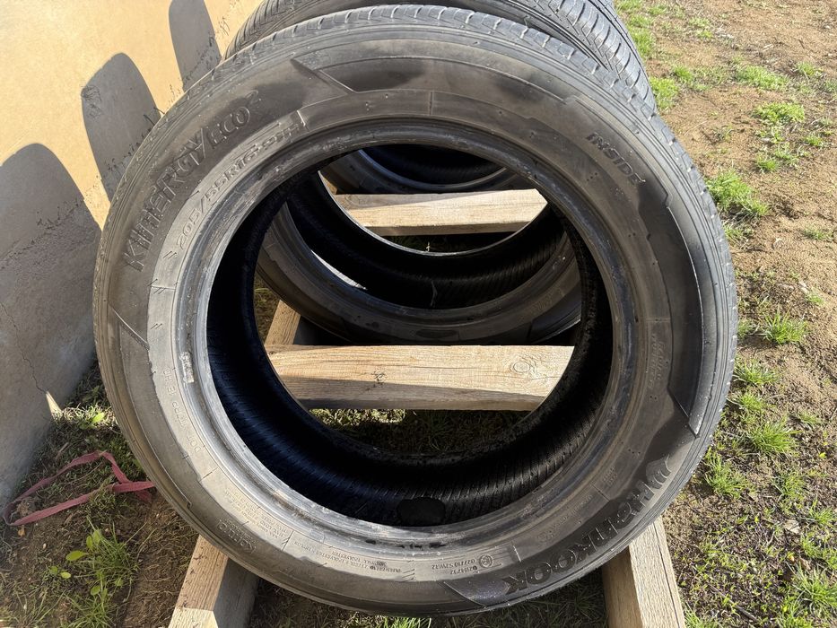 Комплект покрышек