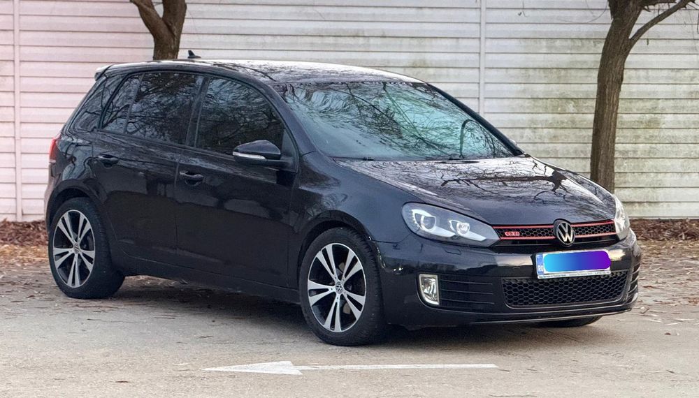 Golf 6--2.0TDI-- 2010--euro5--alcantara--faruri led--stopuri led