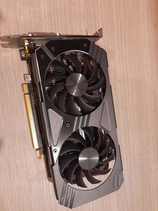 Placa video Nvidia GTX 1060 3 gb Zotac