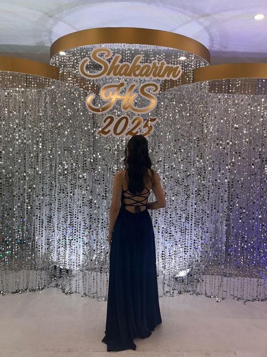 Продам Вечерний платья