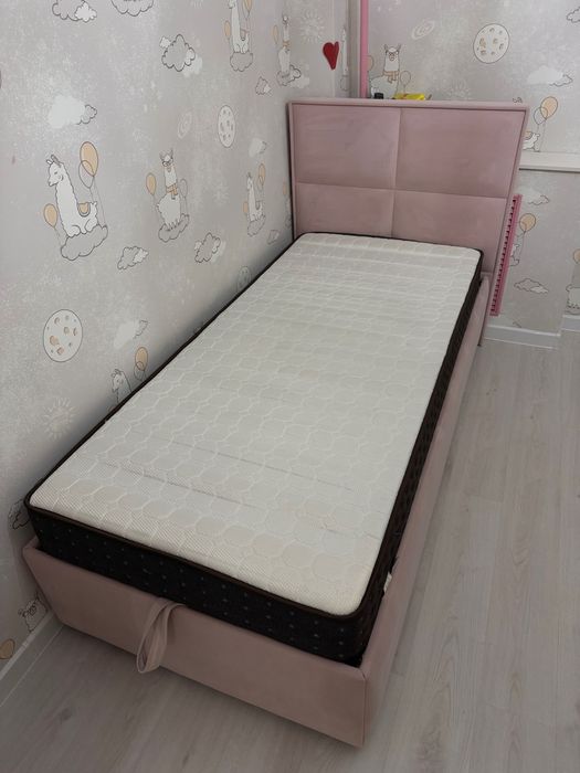 Продам кровать для девочки!