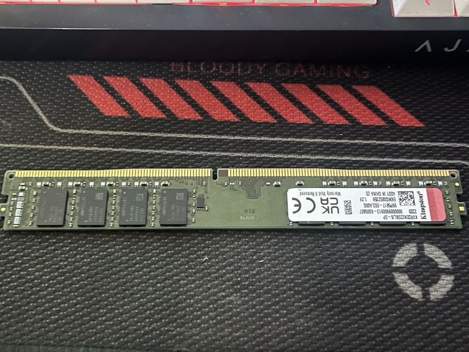 Продам плашки 16 gb