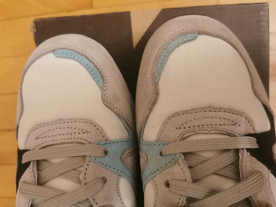 Diadora V7000.             W