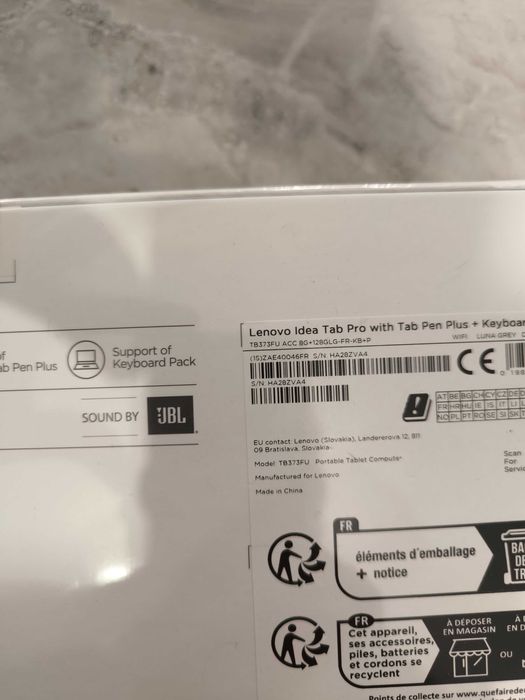 Продавам Lenovo Idea Tab Pro 12.7"