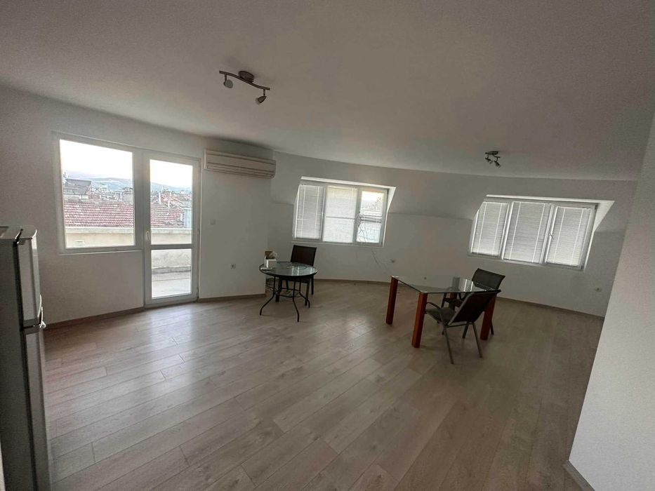 Тристаен апартамент за продажба до парк Бачиново – гр. Благоевград