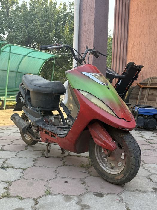 Продам мопед скутер racer