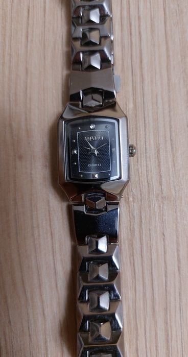Дамски часовници RADO