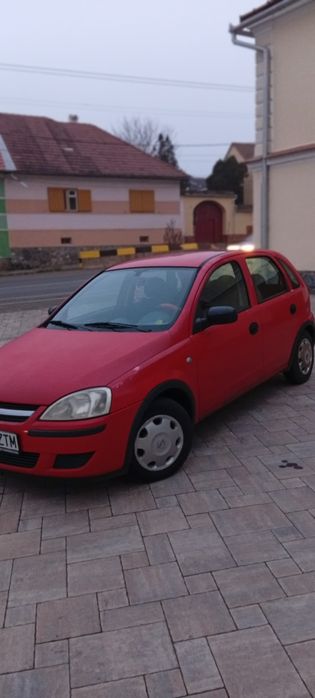 Opel corsa din 2006 1doi benzină