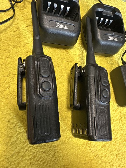 Set statii portabile PMR  Zodiac Free Talk Pro