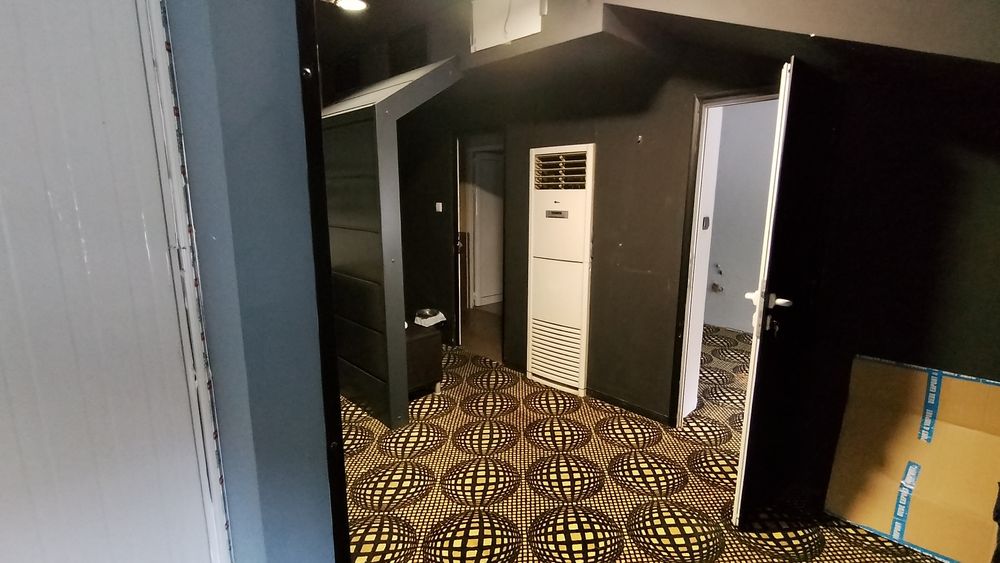 Дава се под наем Магазин в София, Зона Б-18 - 250 кв.м за 1700 € - Снимка #6