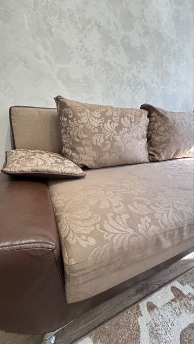 Диван раскладной широкий