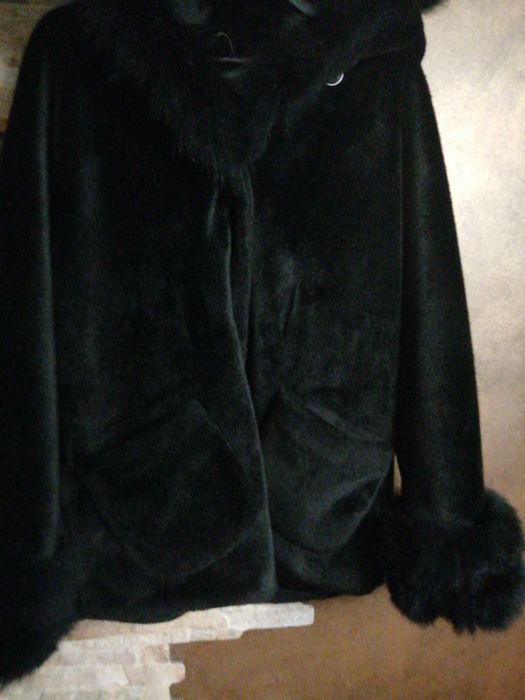 Луксозно дамско кожено палто Алкантра и лисица