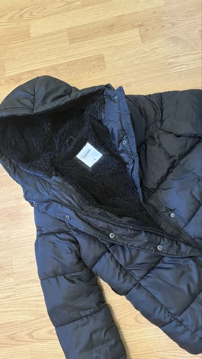 Черно пухено яке Terranova XS – много топло и запазено