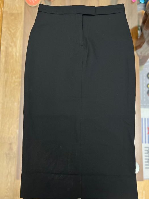 Calvin Klein пола размер 34