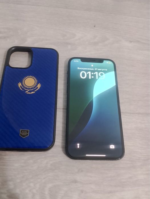 Продается iPhone 12 (64gb) 76%