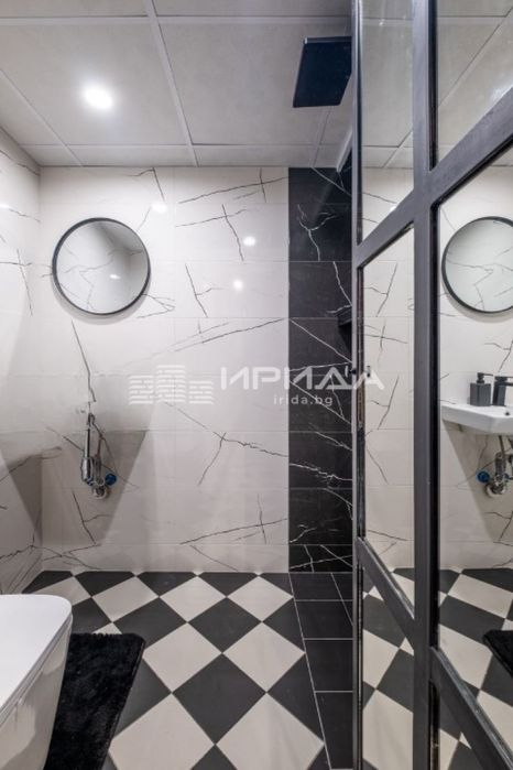 Продава се Двустаен апартамент в София, Център - 45 кв.м за 2108 €/кв.м - Снимка #8