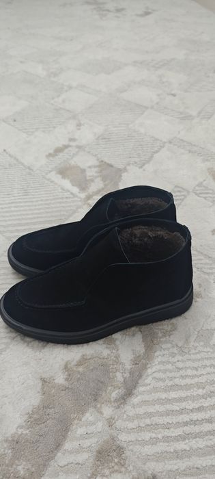 Зимние лоферы замшевые