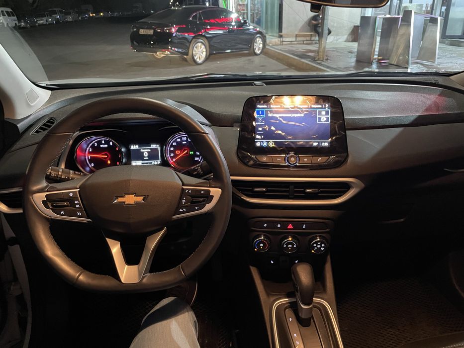 Tracker 2 LTZ sotiladi