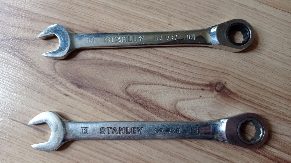 Звездогаечни тресчотни ключове