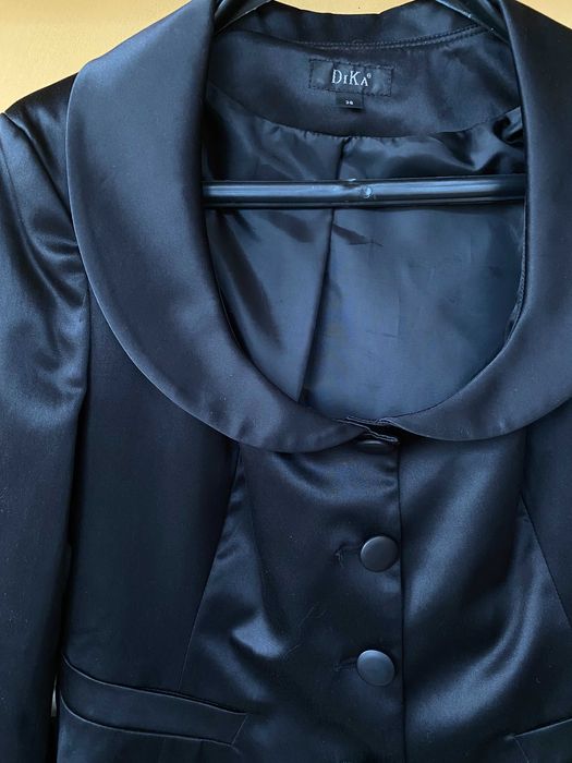 Сако DIKA черно,